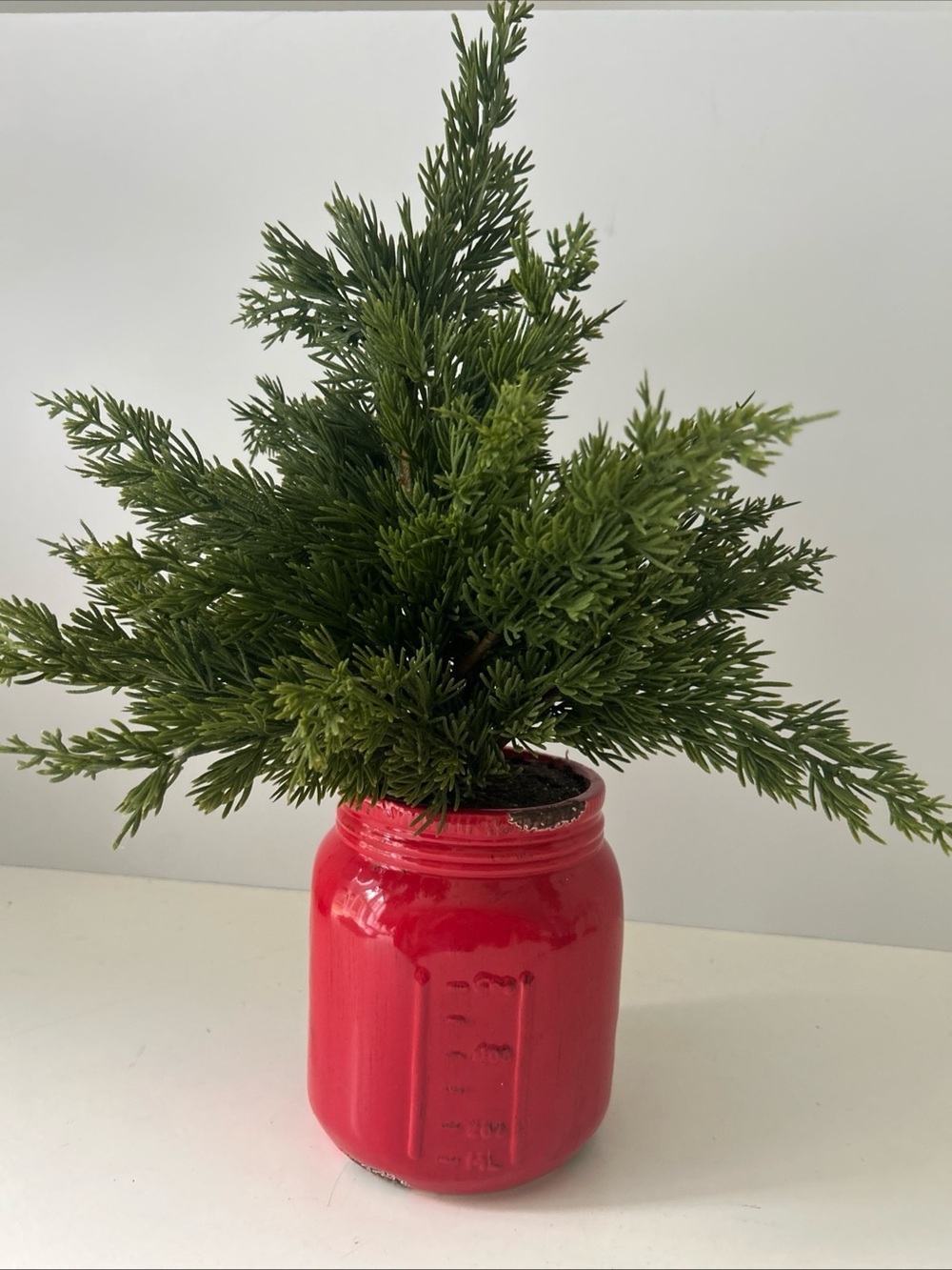 Christmas Tree Country Chic in Red Ceramic Jar Home Holiday Decor